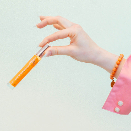 Creativity chakra roll on in hand