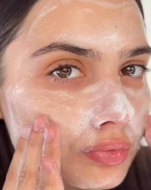 Best Facial Cleanser on woman's face