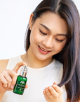MASAMI girl applying shine serum