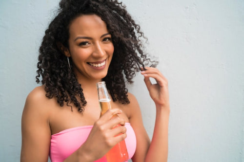 Frizz, Begone! 5 Hydration Strategies That Actually Tame Flyaways