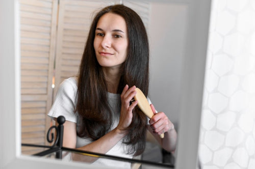 What Makes Hair Look Glossy and Healthy?