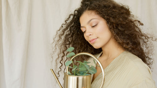 How Botanical Hair Care Fits Sustainable Beauty