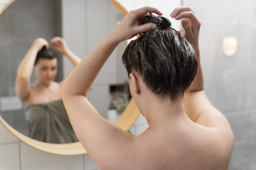 How to Compare Leave-In Treatments and Hair Masks
