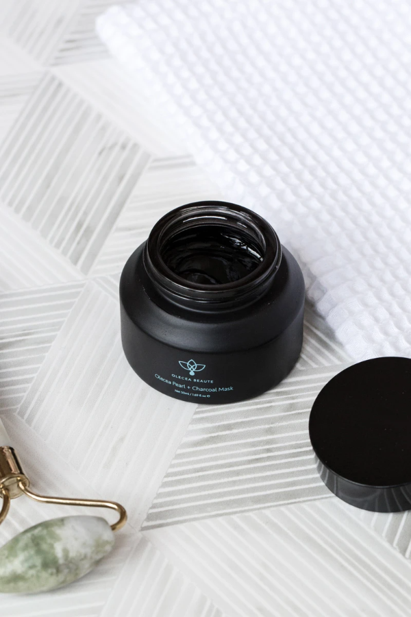 Pearl + Charcoal Mask - Olecea ™ 
